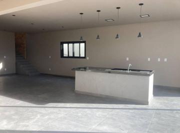 4c56e6dd451c2c626ce96c8b355ba5b3d845cdde · Sobrado com 4 dormitórios à venda, 220 m² por R$ 1.250.000 - Reserva do Vale - Caçapava/SP