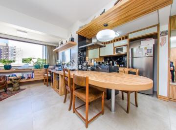 Apartamento · 70m² · 2 Quartos · 1 Vaga · APARTAMENTO - 2 DORMITÓRIOS - SUÍTE - DECORADO - BAIRRO HIGIENOPOLIS - PORTO ALEGRE