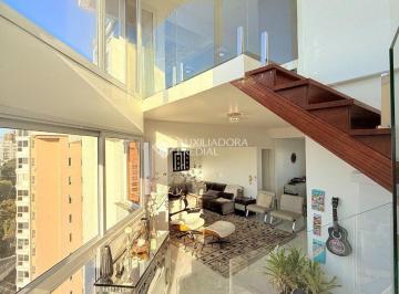 Apartamento · 203m² · 3 Quartos · 3 Vagas · Cobertura duplex com 03 dorm. transformados em 02 suítes com 202metros.