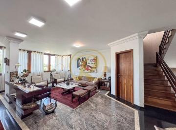 Casa · 359m² · 4 Quartos · 4 Vagas · Sobrado à Venda no Jardim Quebec