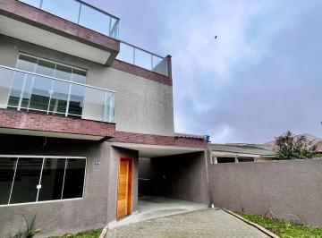7f0cb031350177d520a2f636f8c8ef9f630e1baa · Sobrado em Condomínio- 3 dormitórios  com Quinta e Terraçoà venda - Capão Raso - Curitiba/PR