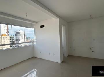Apartamento · 69m² · 2 Quartos · 1 Vaga · Apartamento de 2 dormitórios sendo 1 suíte na Avenida da igreja em Tramandaí