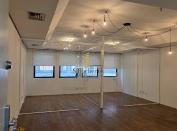 Comercial · 45m² · 1 Quarto · 2 Vagas · Linda sala comercial locação Rua Capote Valente - 45m² + 2 banheiros e 2 vagas