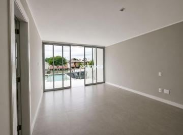 Casa moderna triplex, super nova, assinada pelo renomado arquiteto renomado Jorg · Casa triplex de Alto Padrão assinada pelo arquiteto Jorge Brezinsky, na Barra da Tijuca