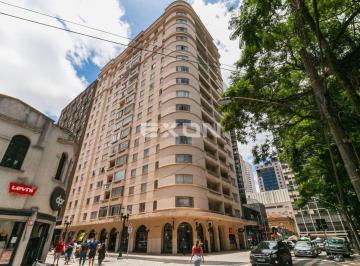 Apartamento · 165m² · 3 Quartos · Apartamento 3 quartos e reformado no Centro