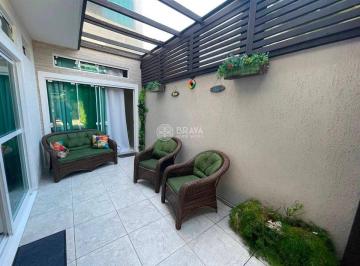 Casa · 250m² · 3 Quartos · 2 Vagas · CASA PARA LOCAÇÃO ANUAL NA PRAIA BRAVA - ITAJAÍ