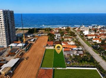 Terreno · 360m² · Terreno na Barra do Saí com 360m² e apenas 260 metros da praia em Itapoá SC!