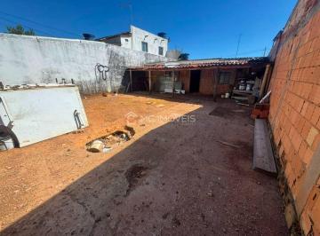 Casa · 200m² · 2 Quartos · 4 Vagas · Casa à Venda no Condomínio Sol Nascente | 200 m² | Oportunidade para Sair do Aluguel