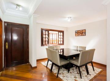 Casa de 3 quartos, Curitiba · Sobrado com 240 m², 3 quartos/1 suíte no Jardim das américas