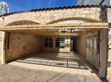 Casa · 230m² · 3 Quartos · 2 Vagas · Sobrado / 3 Dormitórios / 2 Vagas / Vila Formos / Mobiliado / Locação