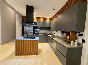 Casa de 4 quartos, Sobradinho · VENDE-SE A CASA QUE VAI TE PROPORCIONAR CONFORTO, EXCLUSIVIDADE E QUALIDADE DE VIDA. ACEITA FiNAC.