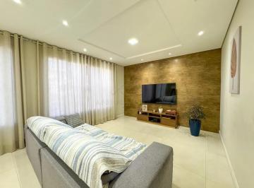 Casa · 230m² · 3 Quartos · 2 Vagas · Sobrado com 03 dormitórios à venda, 230m² na Vila Pires - Santo André/SP