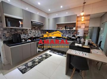 Casa · 70m² · 2 Quartos · 2 Vagas · Casa à Venda - Conforto, Espaço e Área Gourmet - Vila Lavínia Mogi das Cruzes S/P