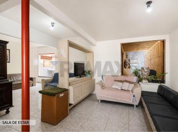 Casa · 195m² · 4 Quartos · 3 Vagas · Casa à Venda com 195m² de área construída, no Bairro dos Ipês – João Pessoa/PB