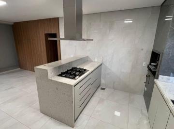 Casa de 6 quartos, Sobradinho · Casa de Condomínio - Reformada - Mansões Entrelagos