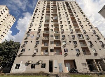 Apartamento · 60m² · 2 Quartos · 1 Vaga · Apartamento de 2/4 sendo uma suíte no Condomínio Total Life, andar alto