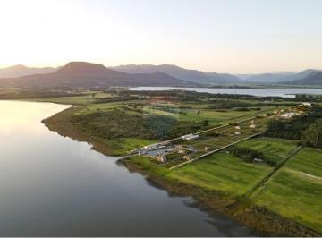 Terreno · 300m² · Lote com Condição especial - 15% Entrada e saldo em até 72X - Cond com Marina Náutica Exclusiva!!!!!