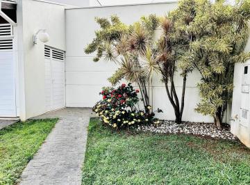 Casa · 206m² · 3 Quartos · 2 Vagas · Casa para alugar no Condomínio Lagos D'Icaraí - Salto/SP