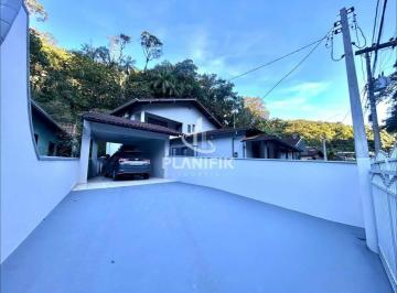 Casa · 60m² · 2 Quartos · 2 Vagas · CASA MOBILIADA 2 QUARTOS PARA LOCAÇÃO NO BAIRRO SÃO PEDRO EM BRUSQUE/SC