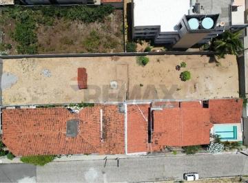 Terreno · 720m² · TERRENO COM DUAS FRENTES R$ 490.000,00 (os dois lotes) Escriturado
