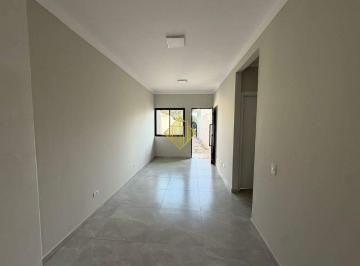 Casa · 80m² · 3 Quartos · 1 Vaga · Casa nova com suíte + 2 quartos no Bairro Esmeralda
