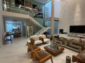 Casa · 360m² · 4 Quartos · 6 Vagas · Casa de alto padrão localizada na QNB 10, Taguatinga Norte