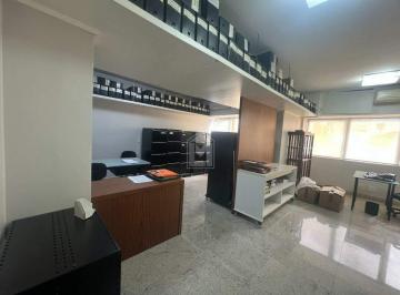 Comercial · 60m² · 2 Vagas · Sala comercial para aluguel em Vitória-ES (Santa Lúcia) | 60m², 2 banheiros e 2 vagas