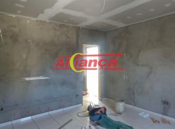 Casa · 40m² · 1 Quarto · 1 Vaga · Casa com 40m² à locação, quarto, vaga de garagem, na Vila Fátima - Guarulhos/SP por R$ 1.600,00