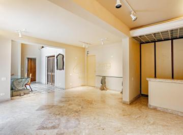 Casa · 400m² · 5 Quartos · 5 Vagas · Jardim Guedala - 4 quartos, 2 suítes e 4 vagas
