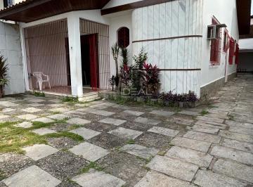 Casa · 300m² · 3 Quartos · 3 Vagas · Casa em Parque Santo Antonio - Campos dos Goytacazes