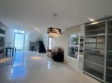 Casa · 295m² · 4 Quartos · 4 Vagas · Casa à venda no Condomínio Real Park Vila Oliveira em Mogi