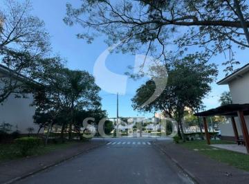 Casa · 98m² · 3 Quartos · 2 Vagas · Casa a venda no condomínio Terrara com 3 quartos, 1 suíte, 2 vagas, 98m², ar condicionado!