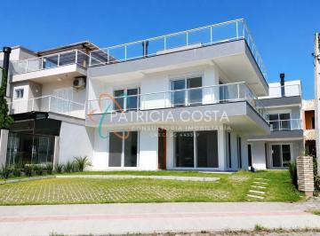 Casa · 161m² · 3 Quartos · 1 Vaga · Casa Dois Pavimentos à Venda no Morrinhos - Garopaba/SC