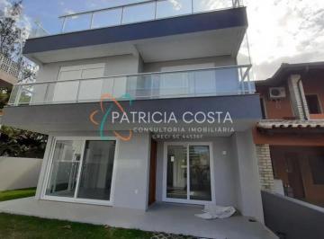 Casa · 158m² · 3 Quartos · 1 Vaga · Linda Casa à Venda no Morrinhos - Garopaba/SC