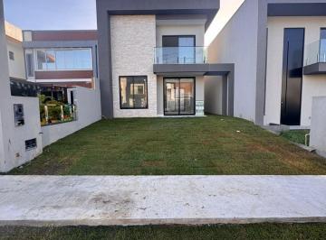 Casa · 136m² · 4 Quartos · 3 Vagas · Casa em Abrantes