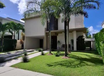 Casa · 290m² · 3 Quartos · 2 Vagas · Casa em Alphaville Litoral Norte 1