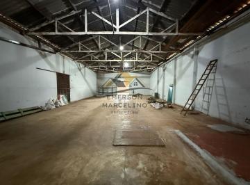 Comercial · 500m² · 3 Vagas · ALUGO Barracão com 500m2 na Região Central