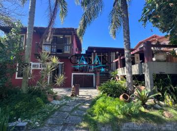 Casa · 200m² · 4 Quartos · 2 Vagas · Ótima casa 4 quartos à venda em condomínio pé na areia Geribá Armação de Búzios