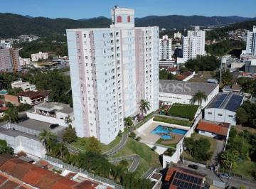 Apartamento · 70m² · 3 Quartos · 1 Vaga · Apartamento com 3 Quartos Semimobiliado no Água Verde