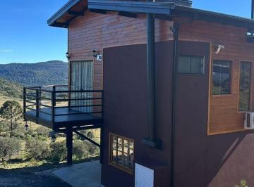 Casa · 110m² · 2 Quartos · 1 Vaga · Casa Alto Padrão em Lage Negra, Urubici/SC