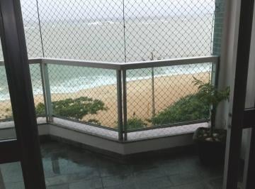 Apartamento · 104m² · 2 Quartos · 1 Vaga · Apartamento frente ao mar de Itapuã, 104m², 2 quartos, 1 suíte, 1 vaga, DCE completo
