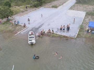 c31b1cbf46a3752c8ae82a00221fb171403a7b09 · TERRENO ESCRITURADO CORUMBA IV RECANTO DO PESCADOR 2.100M²