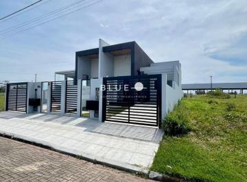 Casa · 113m² · 2 Quartos · 2 Vagas · Sobrado Geminado no Bosque das Figueiras em Passo de Torres SC
