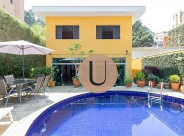 95e5555516cccf5c7b2a0c1ee3e166a17a63033c · Casa com Piscina a 250 m do Colégio Rainha da Paz - 4 Dormitórios, 2 Suítes e Quintal Gourmet entre 