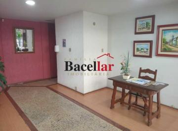 Apartamento · 124m² · 3 Quartos · 1 Vaga · 10 minutos do metrô Uruguai, rua exclusiva, sem saida, residencial, próximo de t