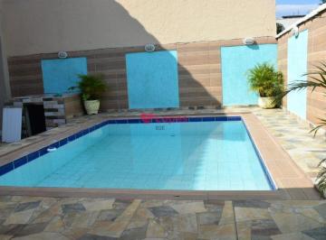 Casa · 242m² · 4 Quartos · 2 Vagas · Casa Duplex - Taquara