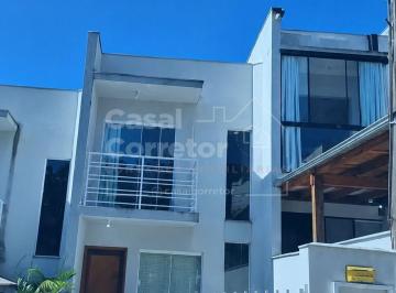Casa · 67m² · 2 Quartos · 1 Vaga · Casa à venda no bairro São Pedro - Brusque/SC