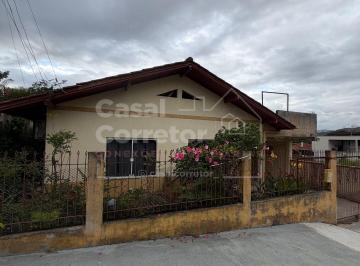 Casa · 100m² · 3 Quartos · 1 Vaga · Casa à venda no bairro Rio Branco - Brusque/SC