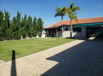 Casa · 84m² · 1 Quarto · 2 Vagas · Casa à venda no bairro Santa Terezinha - Brusque/SC