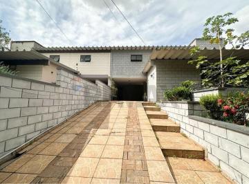 Casa · 216m² · 3 Quartos · 4 Vagas · Casa para alugar em Jardim Colina de 216.27m² com 3 Quartos, 1 Suite e 4 Garagens